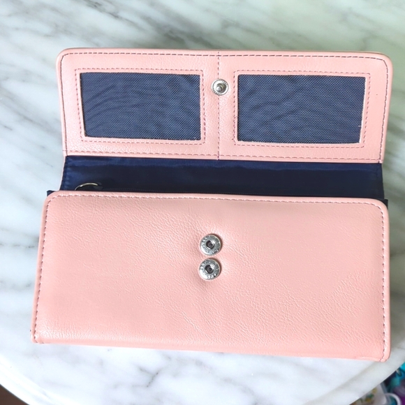 NWOT Nautica Money Manager RFID Wallet in pink and navy - never used - Picture 14 of 16